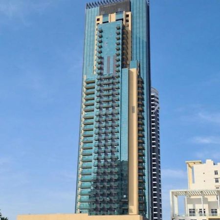 Sky View Tower Apartments Dubai Esterno foto