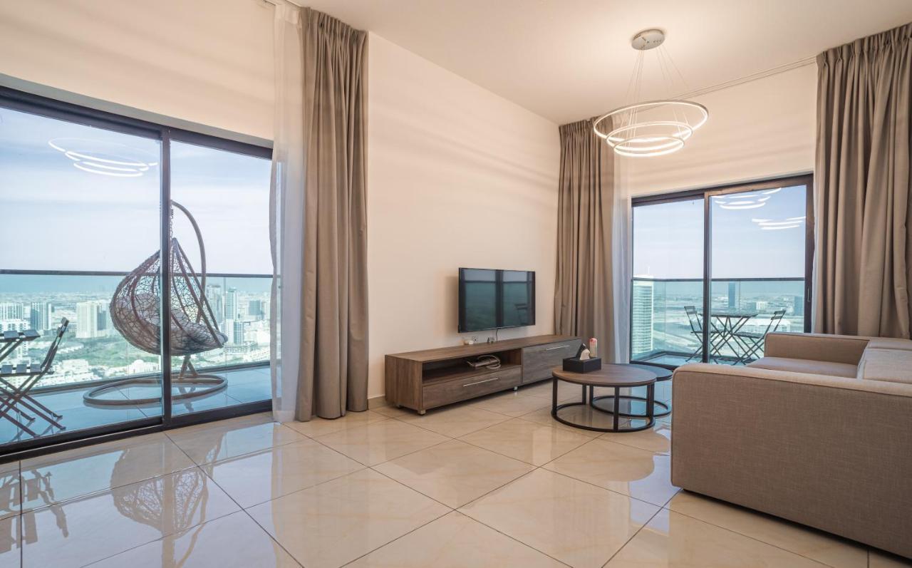 Sky View Tower Apartments Dubai Esterno foto